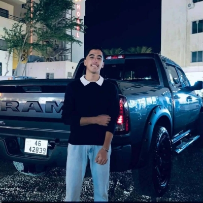 الحزن يخيم على الأردنيين بعد وفاة ثلاثة شبان على الصحراوي - أسماء وصور