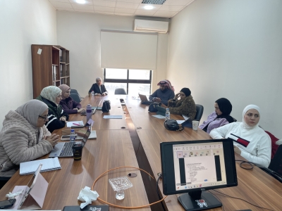 كلية الصيدلة في عمان العربية تنظم ورشة حول النشر العلمي الذكي للأبحاث العلمية لطلبة ماجستير اليقظة الدوائية والشؤون التنظيمية