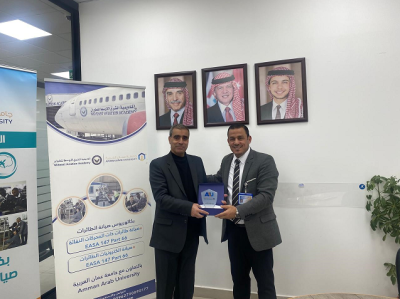 علوم الطيران في عمان العربية تستضيف أحد خريجيها في محاضرة حول (تأهيل طلبة كلية علوم الطيران لسوق العمل – قصة نجاح)