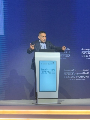 الطراونة يمثل الأردن في ملتقى الدوحة للقانون ويعرض أبرز تحديات عقود الشراكة بين القطاعين العام والخاص