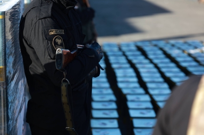 (محاولة تهريب معقّدة لإحدى دول الجوار).. الأمن السوري يضبط شحنة ضخمة من مادة الكوكايين السائلة المخدِّرة - صور