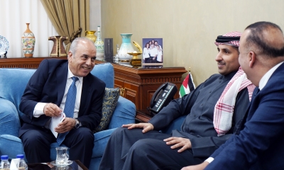 أمنية إحدى شركات Beyon  تسلّم صندوق الطالب الأردني عوائد حصته في الشركة