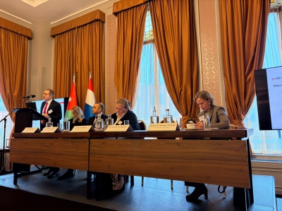 وفد وزاري اردني يجول في أوروبا ويؤكد تنافسية المملكة