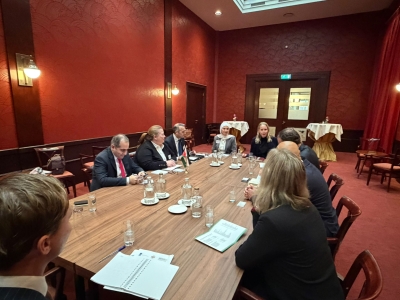 وفد وزاري اردني يجول في أوروبا ويؤكد تنافسية المملكة