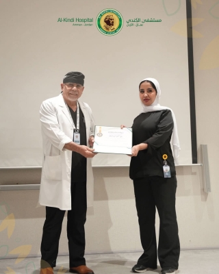 مستشفى الكندي يحتفل بالعيد السابع لمسيرة النجاح والتميز