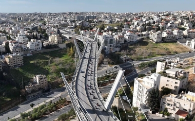 مسيرة ضخمة انطلقت من الشركة وجابت شوارع عمّان.. زين تحتفي بالعيد الرابع والستين لميلاد جلالة الملك