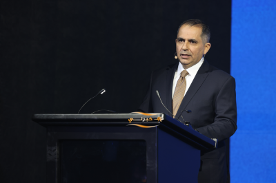 جيلي  EX2مصمّمة لعصر جديد من التنقّل الحضري – فيديو وصور