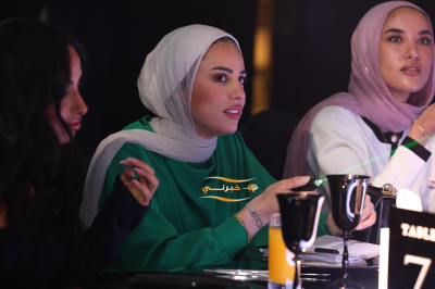 جيلي  EX2مصمّمة لعصر جديد من التنقّل الحضري – فيديو وصور