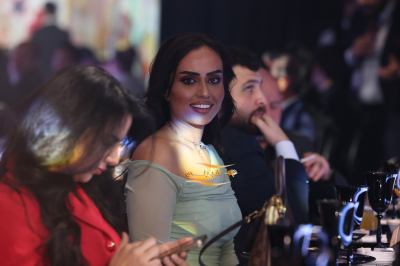 جيلي  EX2مصمّمة لعصر جديد من التنقّل الحضري – فيديو وصور