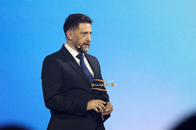 جيلي  EX2مصمّمة لعصر جديد من التنقّل الحضري – فيديو وصور