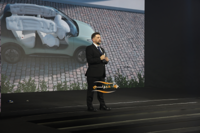 جيلي  EX2مصمّمة لعصر جديد من التنقّل الحضري – فيديو وصور