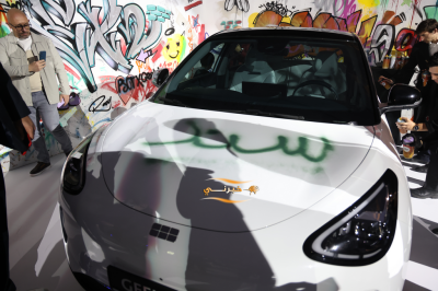 جيلي  EX2مصمّمة لعصر جديد من التنقّل الحضري – فيديو وصور