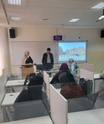 جامعة عمان العربية تنفّذ سلسلة ورش تدريبية في تعليم الأقران من خلال طلبتها