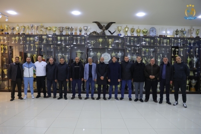 تشكيل الجهاز الفني للفيصلي بقيادة أسطورة الوحدات أبو زمع