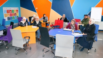 كلية الصيدلة في عمان العربية تستضيف الخبير الرواشدة لتعزيز مهارات الطلبة في التكنولوجيا الحيوية الصيدلانية