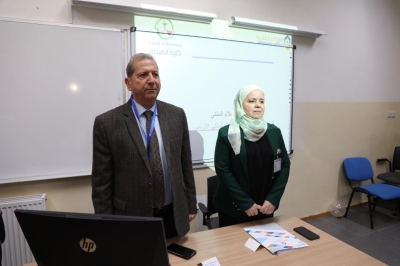 جامعة عمان العربية تحتفي بتخريج الدفعة الأولى من ماجستير اليقظة الدوائية والشؤون التنظيمية - صور