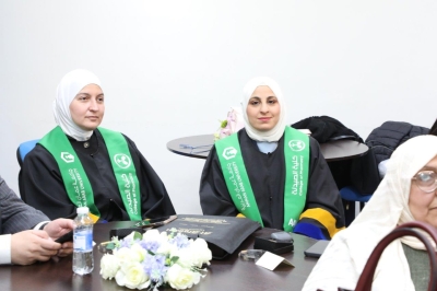 جامعة عمان العربية تحتفي بتخريج الدفعة الأولى من ماجستير اليقظة الدوائية والشؤون التنظيمية - صور