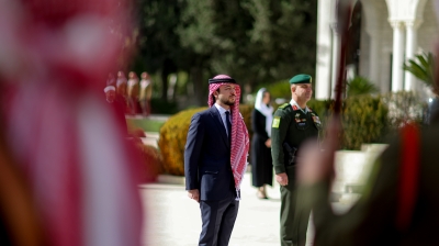 ولي العهد يزور ضريح الملك الحسين