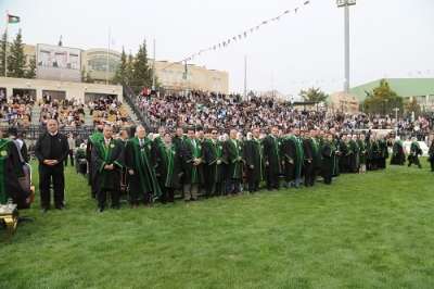 جامعة الزيتونة الأردنية تحتفل بتخريج الفوج الثلاثين من طلبة الفصل الاول 2025/2026