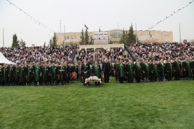 جامعة الزيتونة الأردنية تحتفل بتخريج الفوج الثلاثين من طلبة الفصل الاول 2025/2026