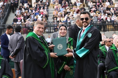 جامعة الزيتونة الأردنية تحتفل بتخريج الفوج الثلاثين من طلبة الفصل الاول 2025/2026