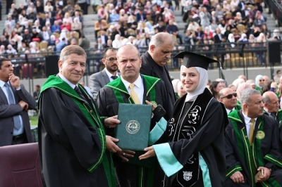 جامعة الزيتونة الأردنية تحتفل بتخريج الفوج الثلاثين من طلبة الفصل الاول 2025/2026