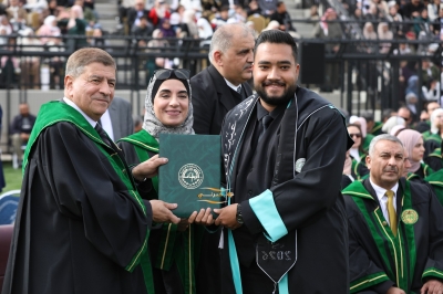 جامعة الزيتونة الأردنية تحتفل بتخريج الفوج الثلاثين من طلبة الفصل الاول 2025/2026