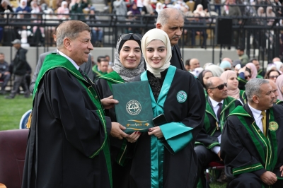 جامعة الزيتونة الأردنية تحتفل بتخريج الفوج الثلاثين من طلبة الفصل الاول 2025/2026