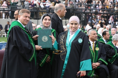 جامعة الزيتونة الأردنية تحتفل بتخريج الفوج الثلاثين من طلبة الفصل الاول 2025/2026
