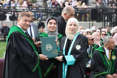 جامعة الزيتونة الأردنية تحتفل بتخريج الفوج الثلاثين من طلبة الفصل الاول 2025/2026