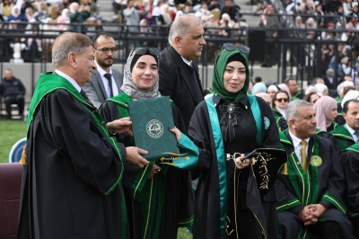 جامعة الزيتونة الأردنية تحتفل بتخريج الفوج الثلاثين من طلبة الفصل الاول 2025/2026