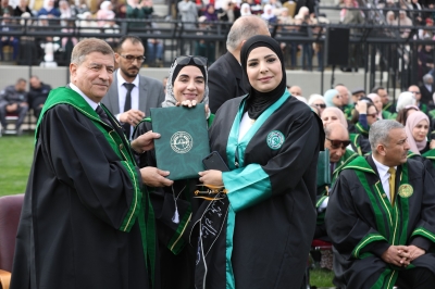 جامعة الزيتونة الأردنية تحتفل بتخريج الفوج الثلاثين من طلبة الفصل الاول 2025/2026