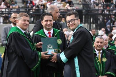 جامعة الزيتونة الأردنية تحتفل بتخريج الفوج الثلاثين من طلبة الفصل الاول 2025/2026