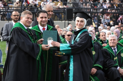 جامعة الزيتونة الأردنية تحتفل بتخريج الفوج الثلاثين من طلبة الفصل الاول 2025/2026