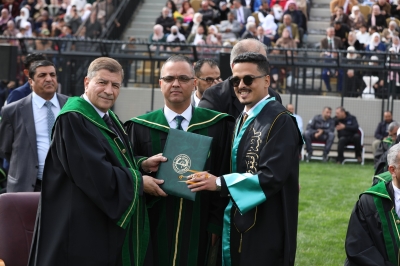 جامعة الزيتونة الأردنية تحتفل بتخريج الفوج الثلاثين من طلبة الفصل الاول 2025/2026