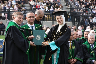 جامعة الزيتونة الأردنية تحتفل بتخريج الفوج الثلاثين من طلبة الفصل الاول 2025/2026