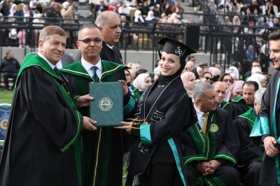 جامعة الزيتونة الأردنية تحتفل بتخريج الفوج الثلاثين من طلبة الفصل الاول 2025/2026