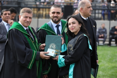 جامعة الزيتونة الأردنية تحتفل بتخريج الفوج الثلاثين من طلبة الفصل الاول 2025/2026