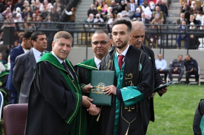 جامعة الزيتونة الأردنية تحتفل بتخريج الفوج الثلاثين من طلبة الفصل الاول 2025/2026