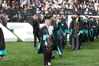 جامعة الزيتونة الأردنية تحتفل بتخريج الفوج الثلاثين من طلبة الفصل الاول 2025/2026