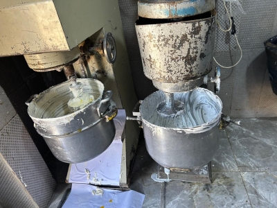 الاردن .. الغذاء والدواء تغلق مشغل حلويات مخالف