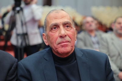 إذاعة “حياة” تضيء شمعتها الـ20.. ورئيس مجلس النواب: منبر إعلامي مجتمعي هادف