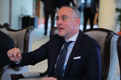 إذاعة “حياة” تضيء شمعتها الـ20.. ورئيس مجلس النواب: منبر إعلامي مجتمعي هادف