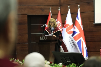 (الشرق الأوسط) تحتفي بخريجي البرامج الدولية… شراكة ارتقت بمفهوم التعليم الجامعي