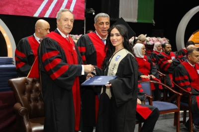 بالصور.. الكباريتي يرعى  اليوم الثاني لإحتفال عمان الاهلية بتخريج طلبة الفصل الاول من الفوج 33