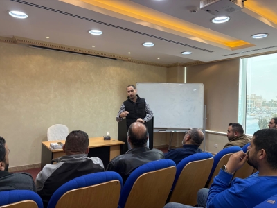 محاضرة توعوية بعنوان (آفة المخدرات وأثرها على الفرد والمجتمع) لدى شركة المناصير للزيوت والمحروقات