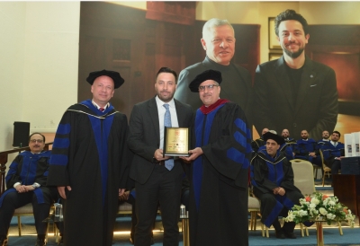 جامعة البترا تحتفل بتخريج الفصل الأول من الفوج الثاني والثلاثين وتحتفي بنجاح خريجيها