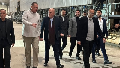 وزير البيئة يؤكد أهمية تعزيز ثقافة الاستدامة في القطاع الصناعي