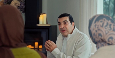 شاهد.. عمرو خالد: سور تفريج الهموم والكروب والشفاء من أوجاع الحياة