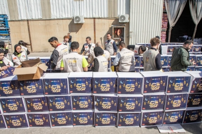 شركة عرموش للاستثمارات السّيّاحية - ماكدونالدز الأردن، توزّع 4000 طردًا غذائيًّا و 15000 وجبةً ضمن حملة رمضان